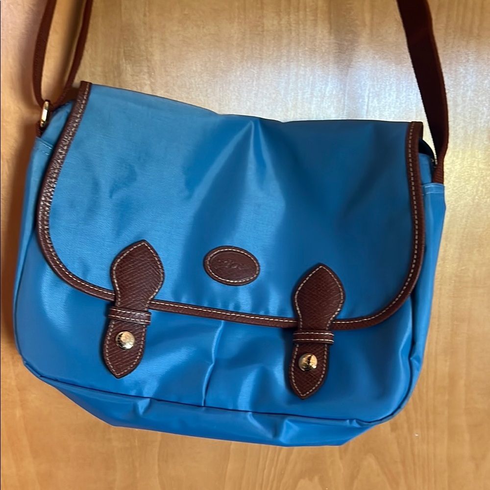 Longchamp Messanger Bag